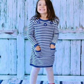 Рокля в сиво-бяло райе GGE168